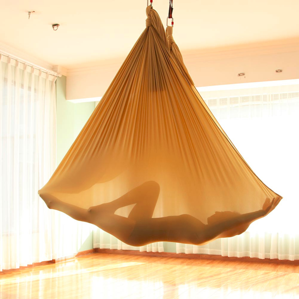 أرجوحة متأرجحة لليوجا واللياقة - مراجعة Yoga Trapeze Swing وسعره